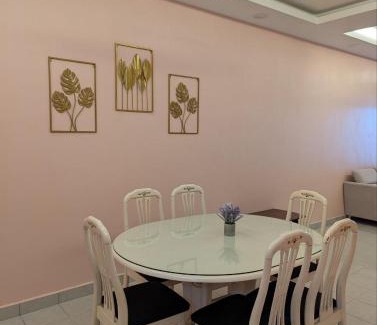 Kulim House | One Family Homestay Kulim