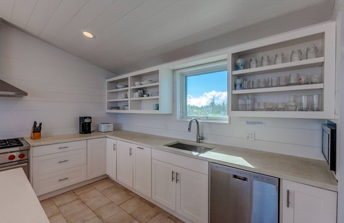 Hope Town House | One Fish Two Fish - Oceanfront Elegant Oasis Retreat on the Quiet North End
