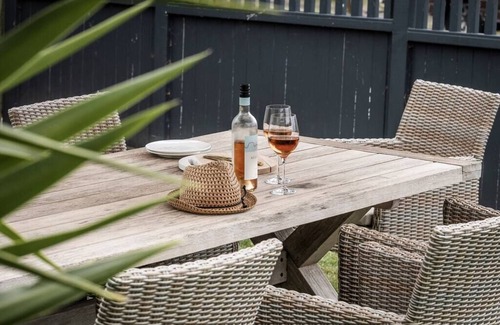 Waihi Beach House | One Fyfe Beach Bach Waihi Beach