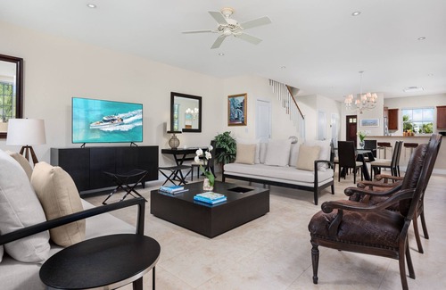 Grace Bay Condo | One Grace Bay Townhomes (205)
