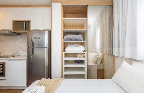 Novo Mundo Apartment | One House