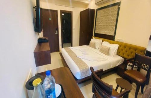 New Town Hotel | One Infinity Residency