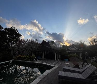 Uluwatu Hostel | One More Wave Surf House Uluwatu