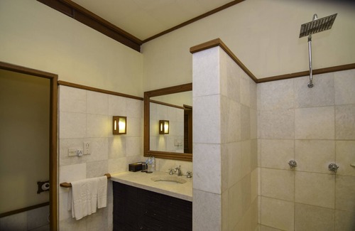 Popa Hotel | One Myanmar Resort