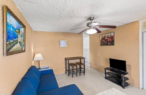 La Grande Princesse Condo | One Nice Caribbean View 1 Bedroom Condo by RedAwning