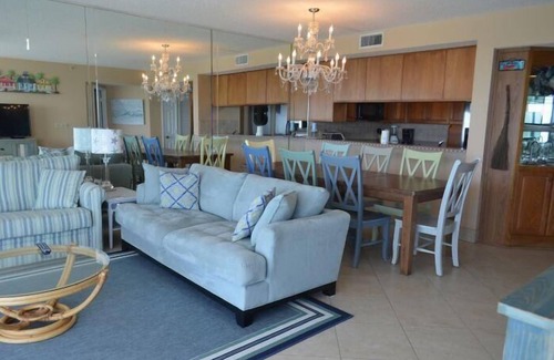 Garden City Condo | One Ocean Place 1004 - Oceanfront in Garden City Beach