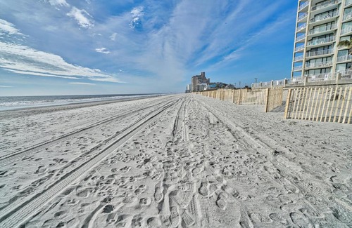 Garden City House | One Ocean Place 705