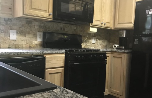 Jefferson House | One of a Kind-Get Away/Big Cypress Bayou Near Jefferson&Caddo