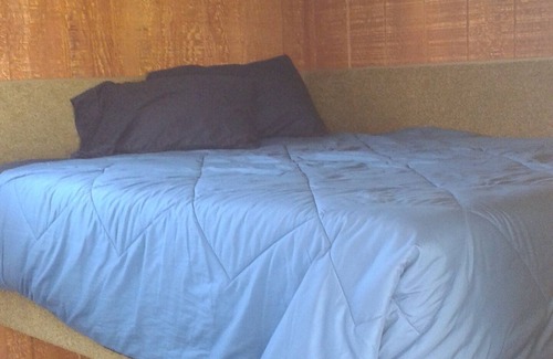 Morgan County Cabin | One of a kind Mountain Lodge 10,000 sq ft sleeps 51. Perfect Year Round location