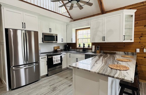 North Port Cabin | One of a kind, real log home in southwest Florida!