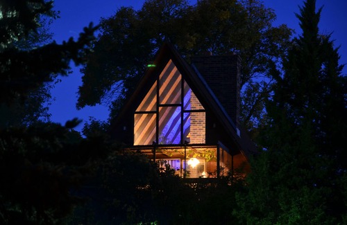 Madison House | ONE OF A KIND vacation rental with a view