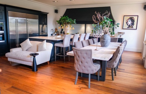 Torquay House | One of Torquay's finest Victorian Mansions - now chic and modern holiday accommodation for up to te