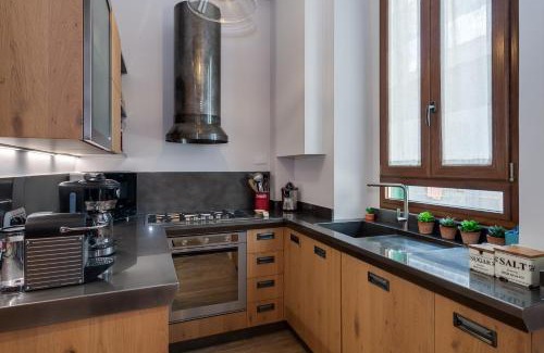 Esquilino Apartment | One & Only Buonarroti Suite