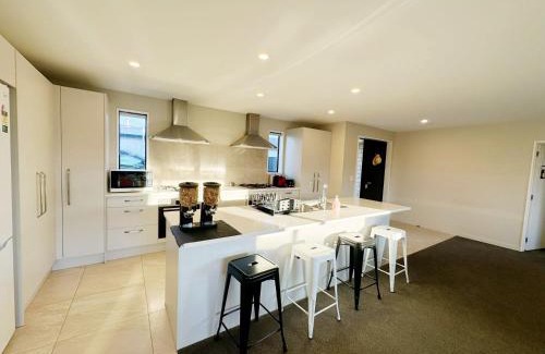 Lake Tekapo House | One Piece Tekapo