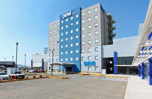 Queretaro Hotel | One Queretaro Aeropuerto