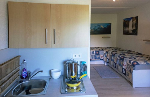 Siedelsbrunn Apartment | One-room apartment with mini-kitchen and balcony