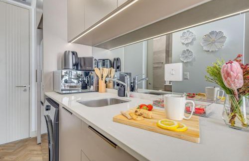 Greater Johannesburg Metropolitan Area Apartment | One Rosebank - CityZen Loft