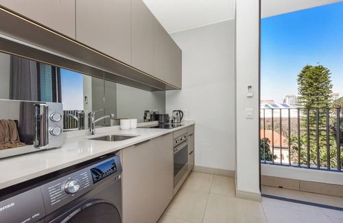 Greater Johannesburg Metropolitan Area Apartment | One Rosebank: Your Luxe Haven Bathed in City Glow