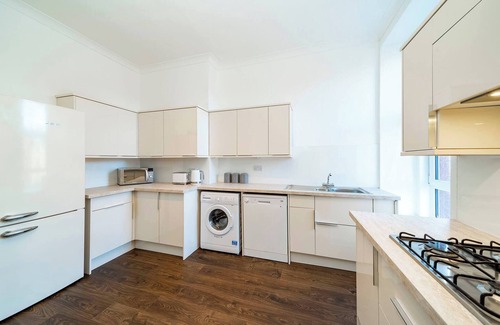Arbroath House | One Shore - Harbourside Townhouse