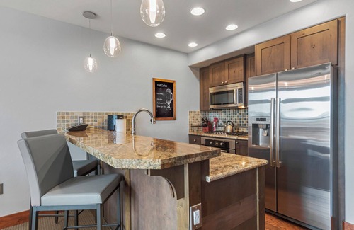 Peak 8 Condo | One Ski Hill Place Condo: Peak 8, Ski In/Out, Resort Amenities