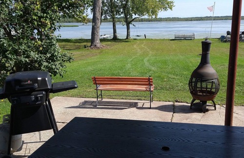 Central Square House | Oneida Lake Fishing, With a Game Room