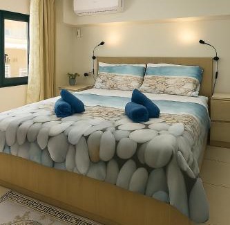 Neos Kosmos Apartment | Only 2 km to the ancient Greek Athenian Acropolis with metro&tram
