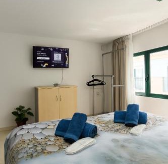 Neos Kosmos Apartment | Only 2 km to the ancient Greek Athenian Acropolis with metro&tram