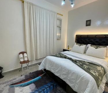 Oulad Khallouf Apartment | Only 5-minutes walk to airport, your perfect choice for an early or late flight