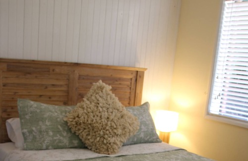 Central Coast House | Only 700m, 9 min walk to Terrigal Beach