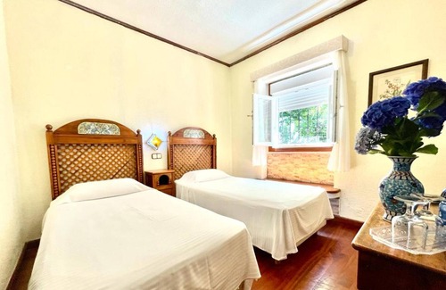Cruz de Tejeda Bed & Breakfast | Only adults with Breakfast Included well connected