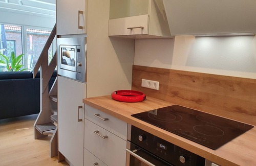 Carolinensiel House | Only roof house Murmel 5, charging station f. E-cars, WLAN, beach chair, fireplace
