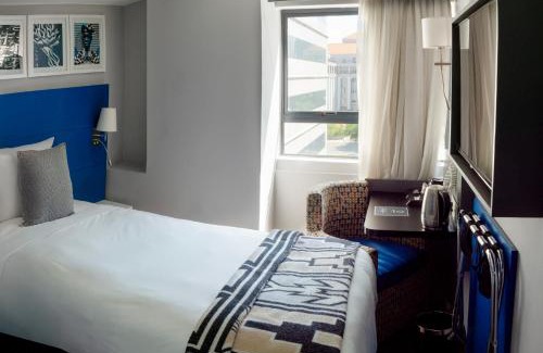 Sandown Hotel | ONOMO Hotel Johannesburg Sandton
