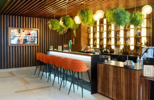 Sandown Hotel | ONOMO Hotel Johannesburg Sandton
