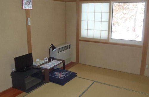 Shizukuishi House | Onsen Pension Kumasanchi