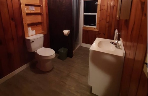 Au Train Cabin | Ontario @ Kimar's Resort Lk SUP