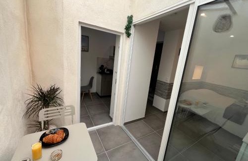 Gare Apartment | Onyx d'Opale