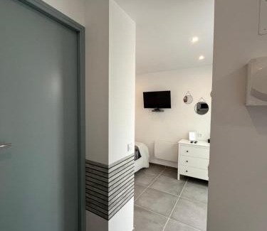 Gare Apartment | Onyx d'Opale