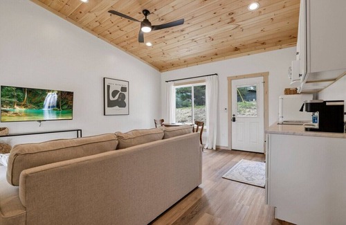 Rockbridge Apartment | Onyx - Near Hocking Hills