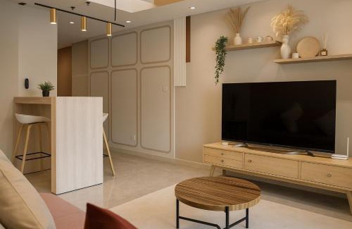 Mont Kiara Apartment | OOAK SUITES AT MONT KIARA KUALA LUMPUR