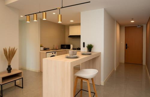 Mont Kiara Apartment | OOAK SUITES AT MONT KIARA KUALA LUMPUR