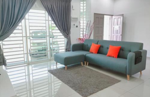 Kampung Tok Sirun House | OOI Homestay Alor Setar 整套房子民宿