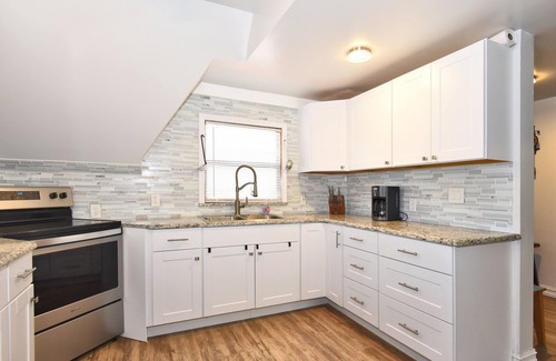 Claremore Cabin | Oolagah Lake - Adorable 2 story Cabin