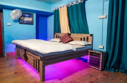Smanora Range Hotel | Ooncha Dana Home Stay