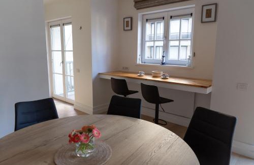 Oostduinkerke-Bad Apartment | Oostduinkerke Res Henri IV