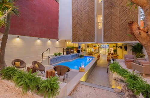 Tulum City Center Hostel | oOstel Smart Hostel - Tulum Pueblo