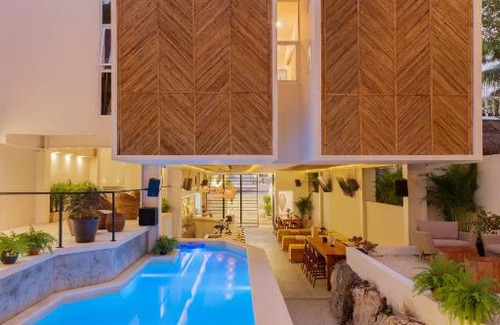 Tulum City Center Hostel | oOstel Smart Hostel - Tulum Pueblo