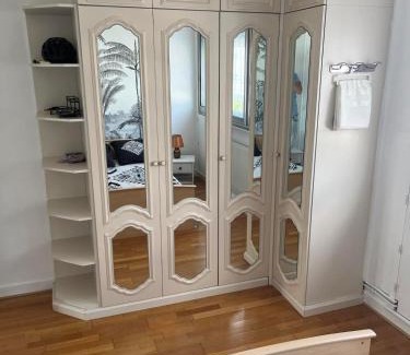 Brequerecque Apartment | Opale Pearls