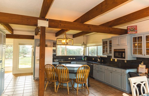 Bandon House | Open 3100sf White Water View, Pets Welcomed, No Stair Entry