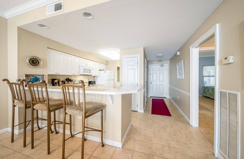Navarre Beach Condo | Open Again Oct 27 to Nov 6 - Htd Pool & Spa - On the Water- 2 Comp Beach Chairs