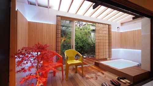 Yumoto House | Open-air bath/11 mins walk from Hakone Yumoto Sta.